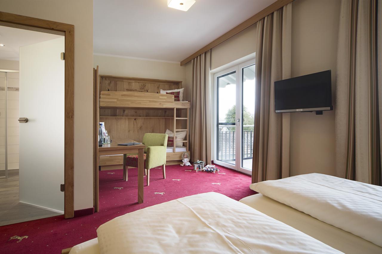 Landgasthof Hotel Roessle Steinenkirch 외부 사진